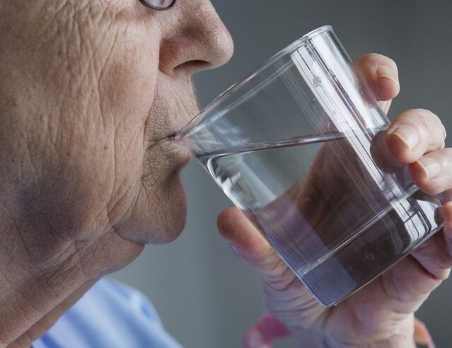 As cápsulas Cardiol deben tomarse con auga limpa